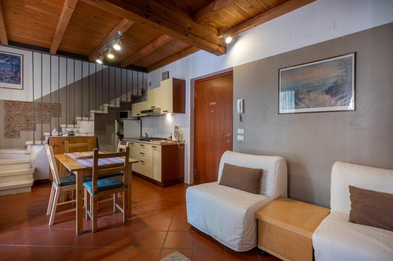 Corte Roveggia - Bilocale Monet Apartment